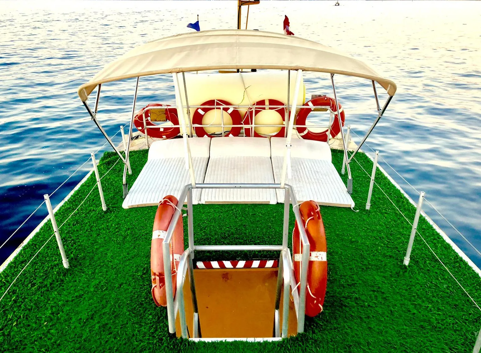 <h3><b>Atlantida</b></h3>
